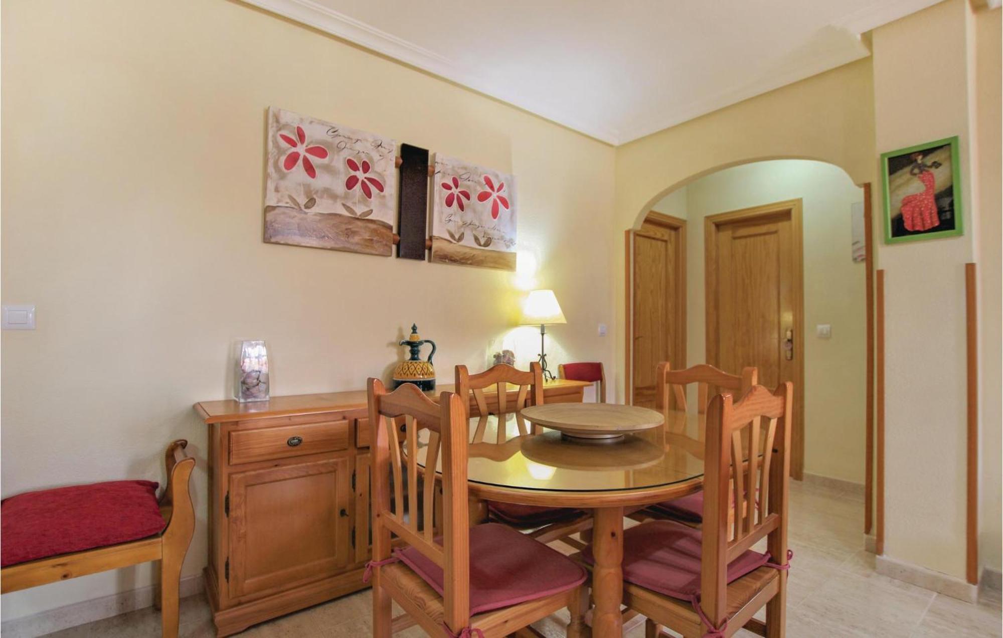 Nice Apartment In Santa Pola With Kitchenette ภายนอก รูปภาพ